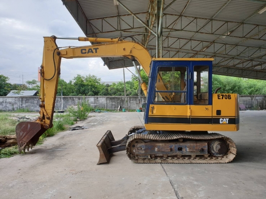 ขายรถแบ๊คโฮ CAT E70B เก่าญี่ปุ่น ขายรถแบ๊คโฮ CAT E70B เก่าญี่ปุ่น