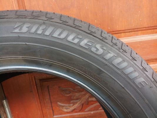 ยางบริดสโตน ขอบ 195/60R16 ปี 13 ยางบริดสโตน ขอบ 195/60R16 ปี 13