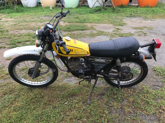 รถเครื่อง yamaha dt100 มีเล่่มพร้อมโอน ทะเบียนไม่ขาด