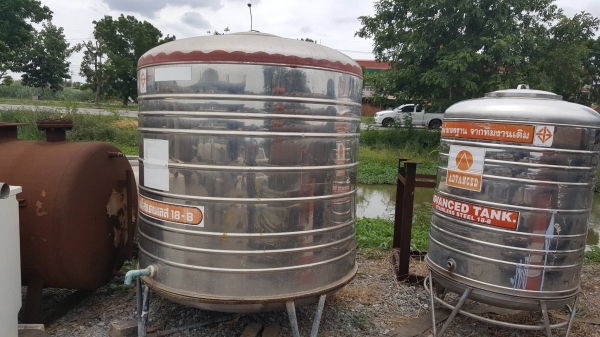 ถังน้ำสแตนเลสขนาด 2000 ลิตรตราเพชรสวยๆ