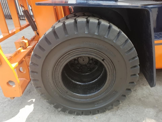 ขายรถโฟล์คลิฟท์ งาเท Toyota 5FD25 มือสอง นำเข้าจากญี่ปุ่น พร้อมใช้งาน