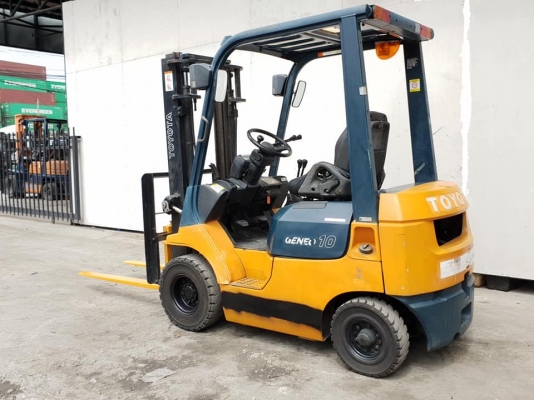 ขายรถโฟล์คลิฟท์ Toyota 7FD10 นำเข้าจากญี่ปุ่น สภาพเดิมๆ เครื่องสวย ใช้งานน้อย ขายรถโฟล์คลิฟท์ Toyota 7FD10 นำเข้าจากญี่ปุ่น สภาพเดิมๆ เครื่องสวย ใช้งานน้อย