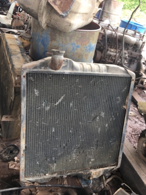 หม้อน้ำรถบรรทุกใบละ3600มี3ใบ 0816278866