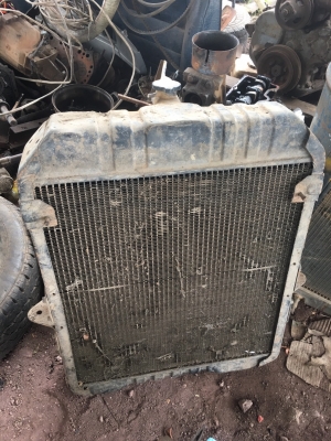 หม้อน้ำรถบรรทุกใบละ3600มี3ใบ 0816278866