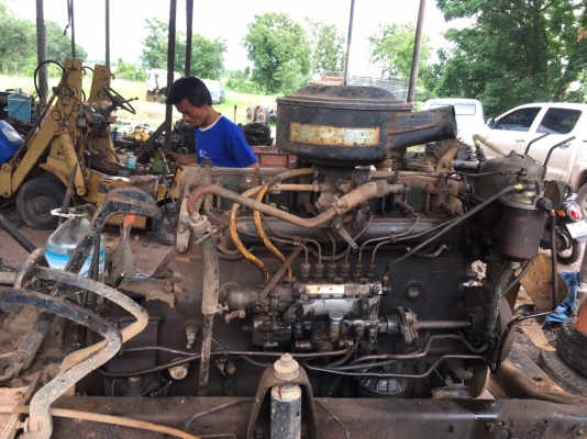 ขายเครื่องอีชูชุDA120พร้อมเกียร์ 20000บาทเครื่องดี 0816278866