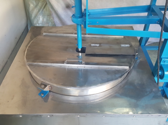 ขายเครื่องกวนใส้ขนม กินทุเรียน กะลาแม และขนมอื่นๆ หม้อกวนสแตนเลส30นิ้วพร้อมฝาปิด ขายเครื่องกวนใส้ขนม กินทุเรียน กะลาแม และขนมอื่นๆ หม้อกวนสแตนเลส30นิ้วพร้อมฝาปิด