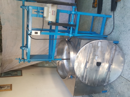 ขายเครื่องกวนใส้ขนม กินทุเรียน กะลาแม และขนมอื่นๆ หม้อกวนสแตนเลส30นิ้วพร้อมฝาปิด ขายเครื่องกวนใส้ขนม กินทุเรียน กะลาแม และขนมอื่นๆ หม้อกวนสแตนเลส30นิ้วพร้อมฝาปิด