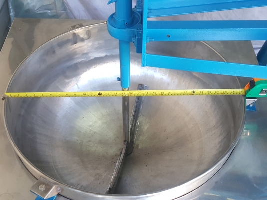 ขายเครื่องกวนใส้ขนม กินทุเรียน กะลาแม และขนมอื่นๆ หม้อกวนสแตนเลส30นิ้วพร้อมฝาปิด ขายเครื่องกวนใส้ขนม กินทุเรียน กะลาแม และขนมอื่นๆ หม้อกวนสแตนเลส30นิ้วพร้อมฝาปิด