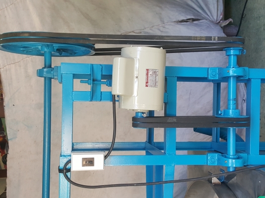 ขายเครื่องกวนใส้ขนม กินทุเรียน กะลาแม และขนมอื่นๆ หม้อกวนสแตนเลส30นิ้วพร้อมฝาปิด ขายเครื่องกวนใส้ขนม กินทุเรียน กะลาแม และขนมอื่นๆ หม้อกวนสแตนเลส30นิ้วพร้อมฝาปิด