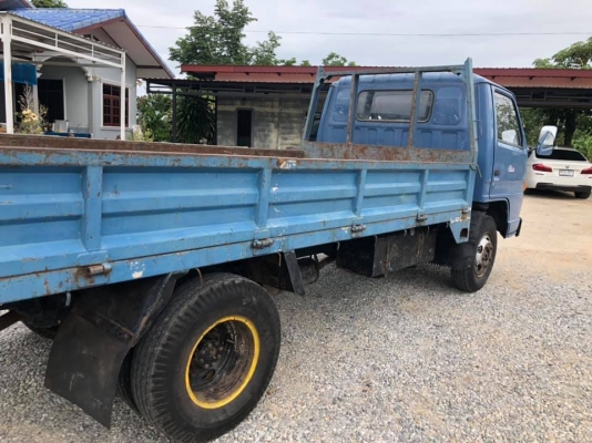 ขายครับ รถบรรทุก 6 ล้อ ISUZU NPR 115 แรง กระบะ 4.3 เมตร รถสวยพร้อมใช้ ขายครับ รถบรรทุก 6 ล้อ ISUZU NPR 115 แรง กระบะ 4.3 เมตร รถสวยพร้อมใช้