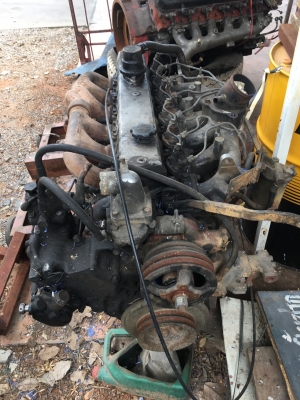 ขายเครื่องHO7C 180แรงปั้มลม มีใบคลุม 65000บาท 0816278866