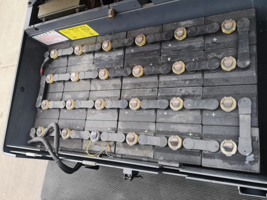 รถยกไฟฟ้านิชิยู นั่งขับ 3 ล้อ เสาสูง 3 เมตร แผงงาสไลด์ รถนอนกนำเข้า รถยกไฟฟ้านิชิยู นั่งขับ 3 ล้อ เสาสูง 3 เมตร แผงงาสไลด์ รถนอนกนำเข้า