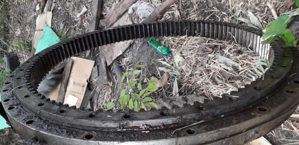 ขายครับอะไหล่ โกเบลโก้ SK200 มาร์คที มาร์คทู