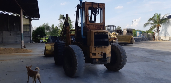 ขายรถตัก komatsu sd25-p