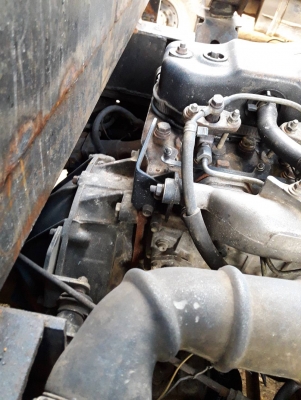 เครื่อง ISUZU 4BE1 สวยๆแน่นๆครับ