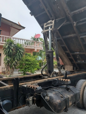 ขายกระบอกดั้มแม่ปั้มดั้ม แก่น 90 กระบอกดัน 12 ตันอุปกรณ์ครบชุดราคา22,000