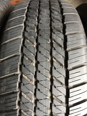 ล้อรีโว้ร๊อคโค่ ขอบ18 สีทูโทนดำหน้าเงา+บริสโตน265/60/18ปี19 ถอดป้ายแดงวิ่ง300โล ชุด28500บ.โทร0879050181