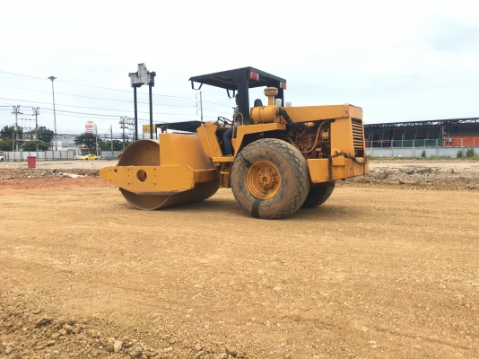 ขายรถบดไดนาแพ๊ก10ตันสวยพร้อมใช้งาน