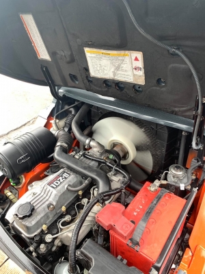 ขาย TOYOTA 8FD20 รถมือ 2 นำเข้าจากประเทศญี่ปุ่น เสา 5 เมตร งาฮิ้ง เกียร์ธรรมดา