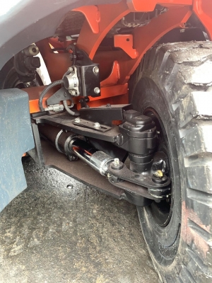 ขาย TOYOTA 8FD20 รถมือ 2 นำเข้าจากประเทศญี่ปุ่น เสา 5 เมตร งาฮิ้ง เกียร์ธรรมดา