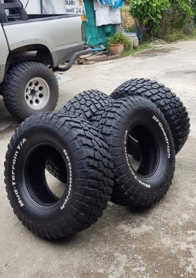 ขายยาง Mud BF KM2 ขนาด 315/75/16 มือสอง