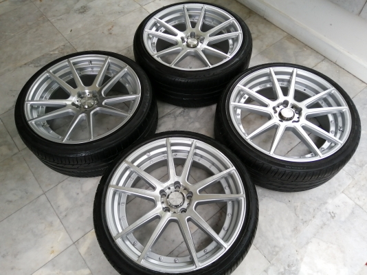 ล้อADV.1 ขอบ20 สภาพสวย ไม่มีซ่อม พร้อมยาง ราคาไม่แพง ล้อADV.1 ขอบ20 สภาพสวย ไม่มีซ่อม พร้อมยาง ราคาไม่แพง