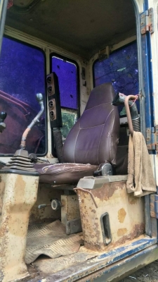 KOMATSU PC 200-5