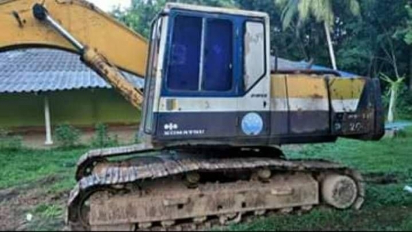 KOMATSU PC 200-5