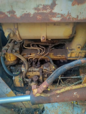 KOMATSU D20P-6