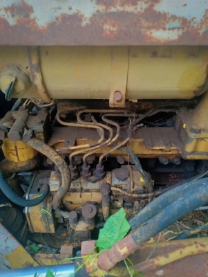 KOMATSU D20P-6