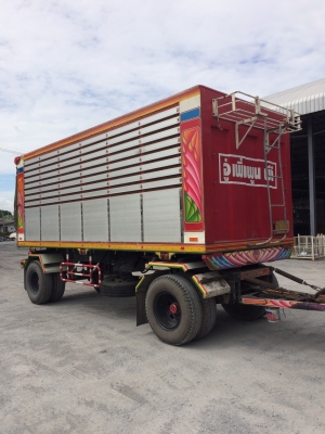 ขายพ่วงดั้มเกษตรเครื่อง p11c  ราคา 1,700,000 บาท เกียร์ ZF 9s109 เฟืองท้าย 7.39