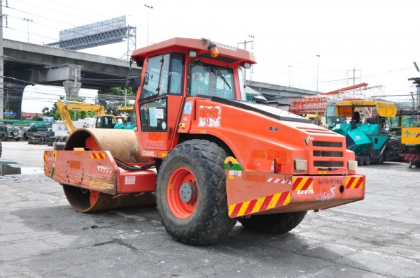 DYNAPAC CA602D Y2005  19 TONS