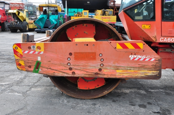 DYNAPAC CA602D Y2005  19 TONS