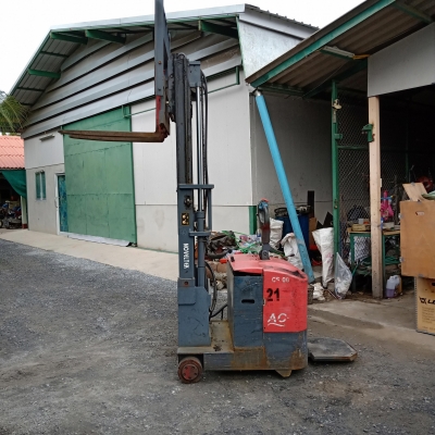 รถยกไฟฟ้า novotech 900 กิโลกรัมสูง 2 เมตร รถยกไฟฟ้า novotech 900 กิโลกรัมสูง 2 เมตร