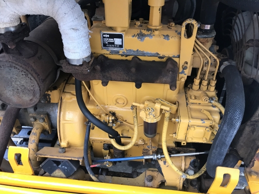 komatsu Pc20-3komatsu Pc20-3สภาพดีเก่าญี่ปุ่น มีใบอินวอยไม่เคยใช้ในไทย