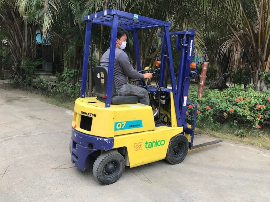 ขายFORKLIFT KOMATSU รุ่นFG07-2(700kg)(เบนซิล) สวยเดิมจากญี่ปุ่น ยังไม่เคยใช้ในไทย 85,000เท่านั้น!!