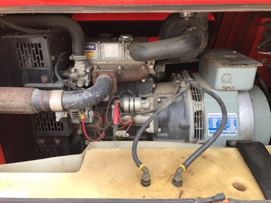 ลดกระหน่ำ!!ขายเครื่องปั่นไฟjapan 10kva (3เฟส380)-(2เฟส220) สวยเดิมจากญี่ปุ่นทำงานสมบูรณ์ทุกระบบ 125,000เท่านั้น