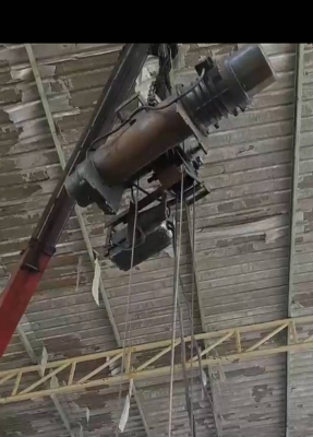 ขายครับ #รอกฮิตาชิ1ตันพร้อมใช้  ขึ้น`ลง  ซ้าย+ขวา  #ราคา20000บาท สอบถามได้ครับ