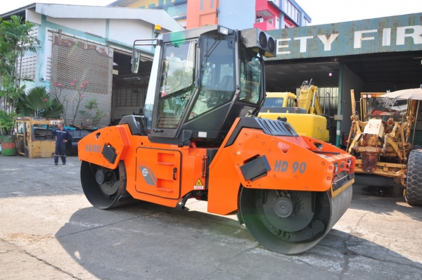 HAMM HD90 Y2004  9 TONS