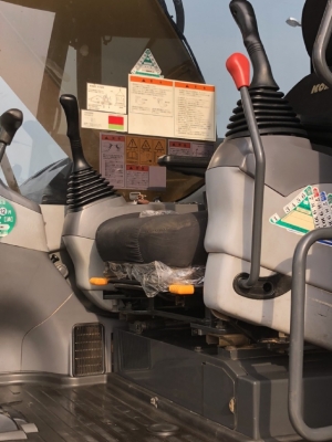 ขายรถขุด KOMATSU PC228US-3 (รุ่น 7) ปี 2008 นำเข้าเองจากญี่ปุ่น สภาพสวยพร้อมใช้ มีVDOการทำงานครับ