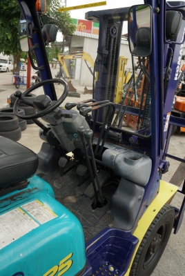 ขายถูกมาก Komatsu FD25HC-12 ขนาดยก2.5ตัน เครื่องยนต์ดีเซล เสาสูง3เมตร สวยแห้งเดิม จากประเทศญี่ปุ่น