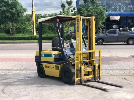 ขายถูกสุดๆ Komatsu FG18L-15 ขนาดยก1.8ตัน เสาสูง3เมตร เครื่องยนตร์เบนซิล ไม่เคยใช้งานในไทย