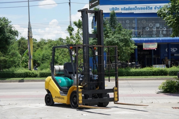 เสาสูง5เมตร!!! komatsu FG25T-16 ขนาดยก2.5ตัน เสาสูง5เมตร เครื่องยนตร์เบนซิล+แก๊สLPGจากโรงงานญี่ปุ่น