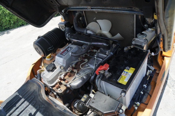 ขายถูกมาก Toyota 7FD25 ขนาดยก2.5ตัน เสาสูง4เมตร เครื่องยนตร์ดีเซล สวยแห้งเดิมจากญี่ปุ่น