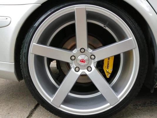 ล้อ Vossen CVT3 ขอบ20 สภาพสวย ไม่มีซ่อม ราคาไม่แพง