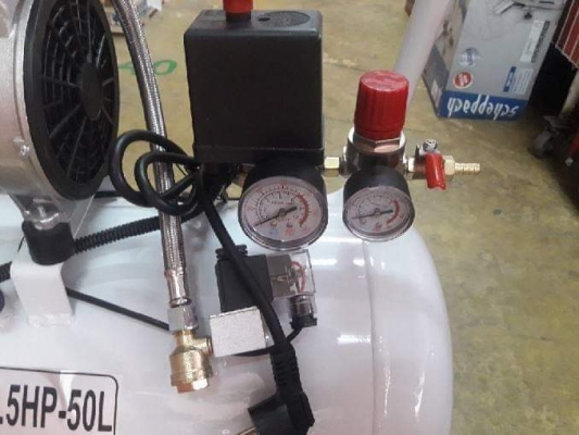 ปั๊มลม ออยฟรี ขนาดถัง50ลิตร