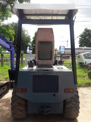 ขายรถตักล้อยาง ยี่ห้อ MITSUBISHI รุ่น WS200G เครื่องยนต์มิตซูบิชิ 4D68 จำนวน 4 สูบ เชื้อเพลิงดีเซล เลี้ยวเอว ขับเคลื่อน2เพลา ขนาดบุ้งกี๋0.5คิว รถเก่านอก มีเอกสาร