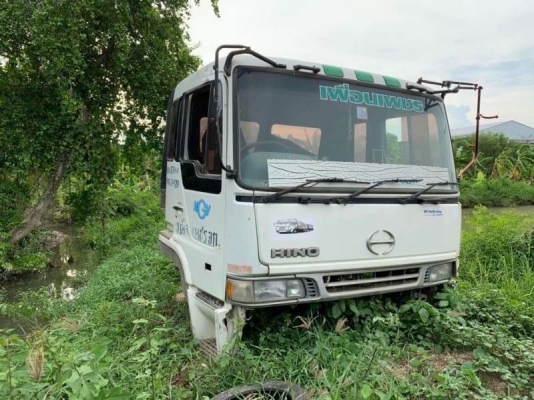 ขาย 59,000 บาท หัว Hino Profia สภาพสวยพร้อมใช้ อุปกรณ์ครบ  รถอยู่  นครปฐม โทร 0610710295  สนใจ รายการสินค้า อื่นๆ ที่ เว็ปไชค์ Truck2Hand https://www.truck2hand.com/index.php?actions=content/search&amp;member_id=136193  Facebook ส่วนตัวทัก Http://www.face