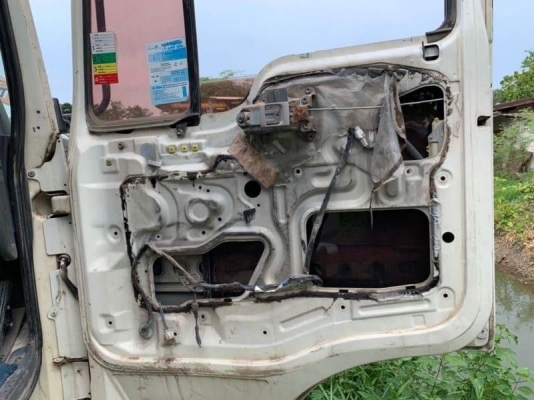 ขาย 59,000 บาท หัว Hino Profia สภาพสวยพร้อมใช้ อุปกรณ์ครบ  รถอยู่  นครปฐม โทร 0610710295  สนใจ รายการสินค้า อื่นๆ ที่ เว็ปไชค์ Truck2Hand https://www.truck2hand.com/index.php?actions=content/search&amp;member_id=136193  Facebook ส่วนตัวทัก Http://www.face
