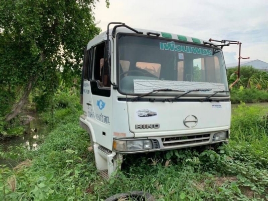 ขาย 59,000 บาท หัว Hino Profia สภาพสวยพร้อมใช้ อุปกรณ์ครบ  รถอยู่  นครปฐม โทร 0610710295  สนใจ รายการสินค้า อื่นๆ ที่ เว็ปไชค์ Truck2Hand https://www.truck2hand.com/index.php?actions=content/search&amp;member_id=136193  Facebook ส่วนตัวทัก Http://www.face